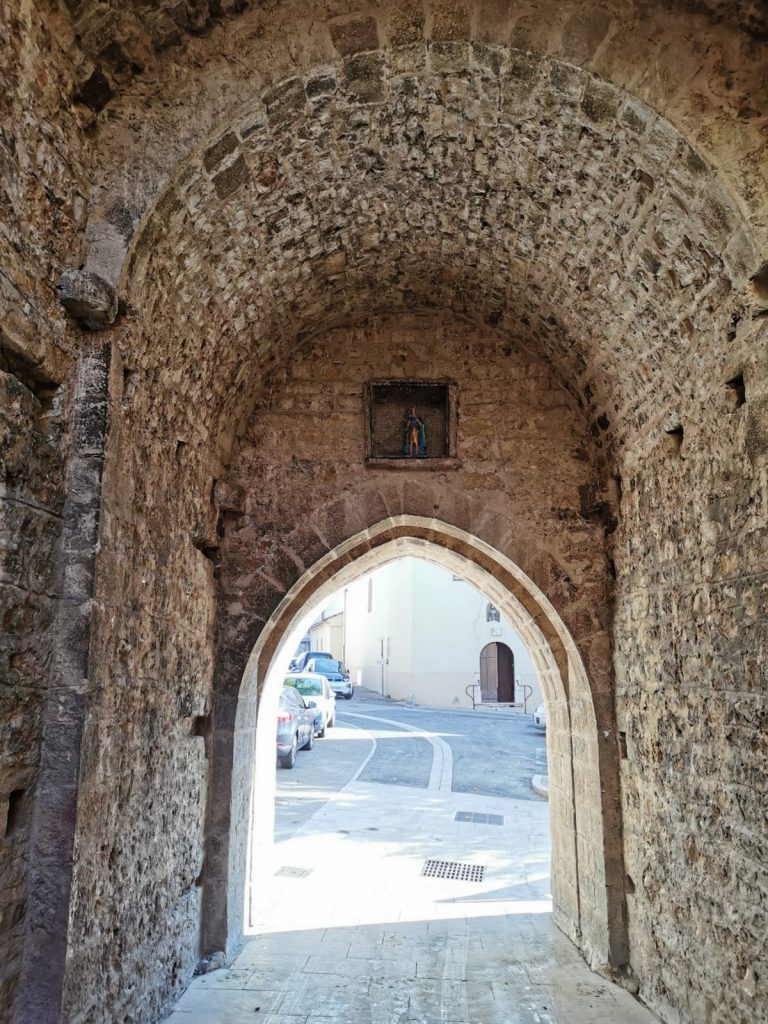 porte sarrasine arche